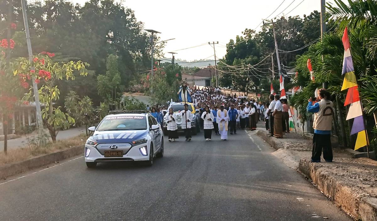 Patung Maria Assumpta Nusantara