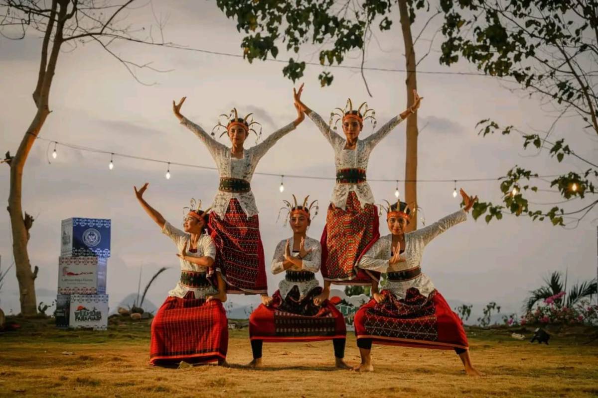 parapuar labuan bajo