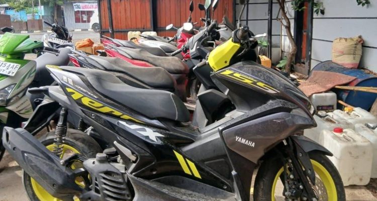 sewa motor dan mobil labuan bajo