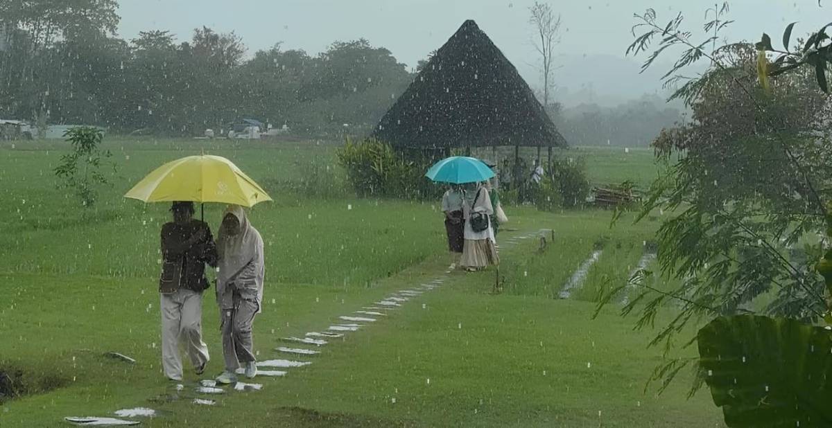 Hujan Labuan Bajo Labuanbajotoday