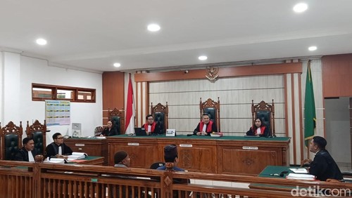 Suasana sidang Km Sakinah Labuanbajotoday